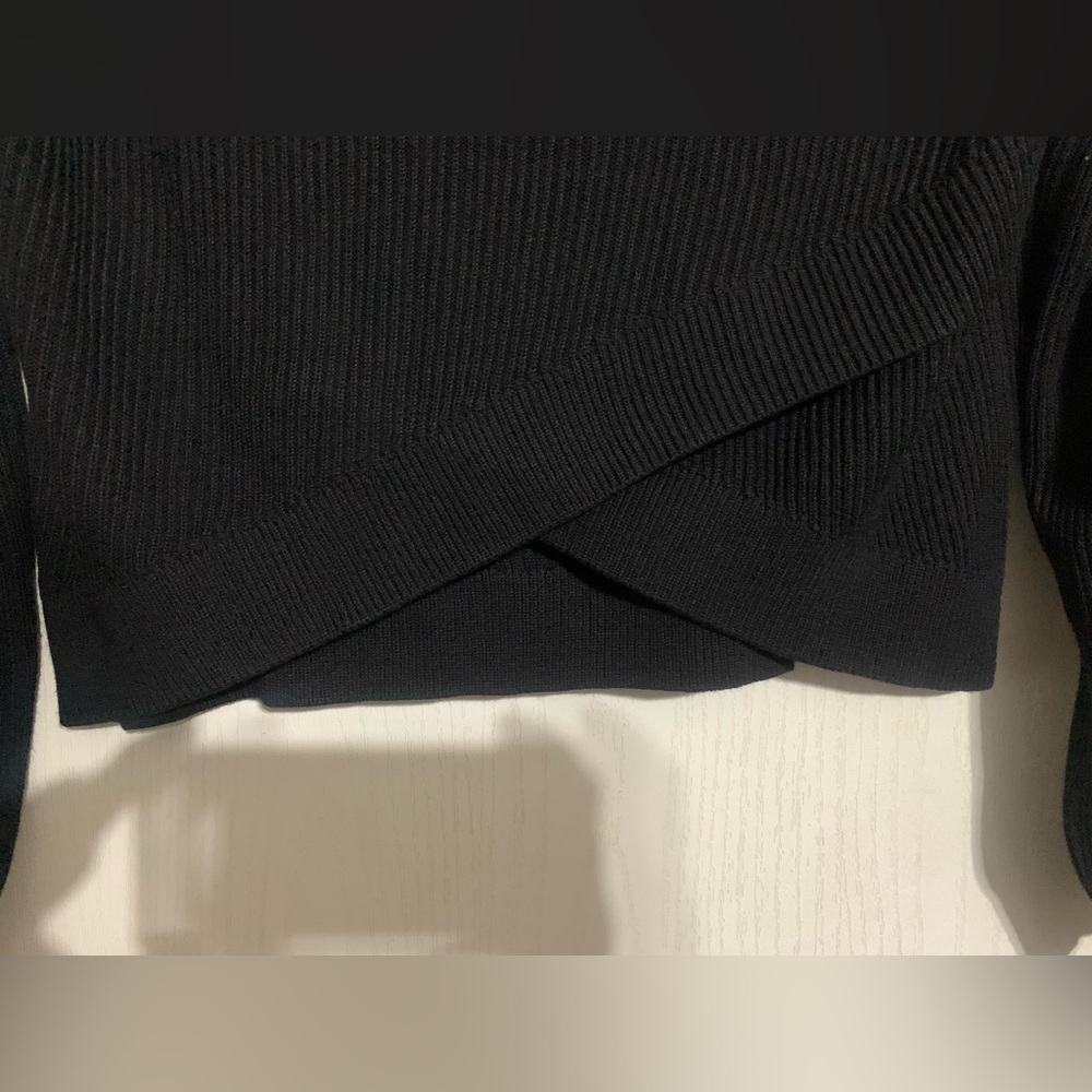 Lululemon Reversible Crossover Sweater Black Cashmere Blend - Picture 5 of 7